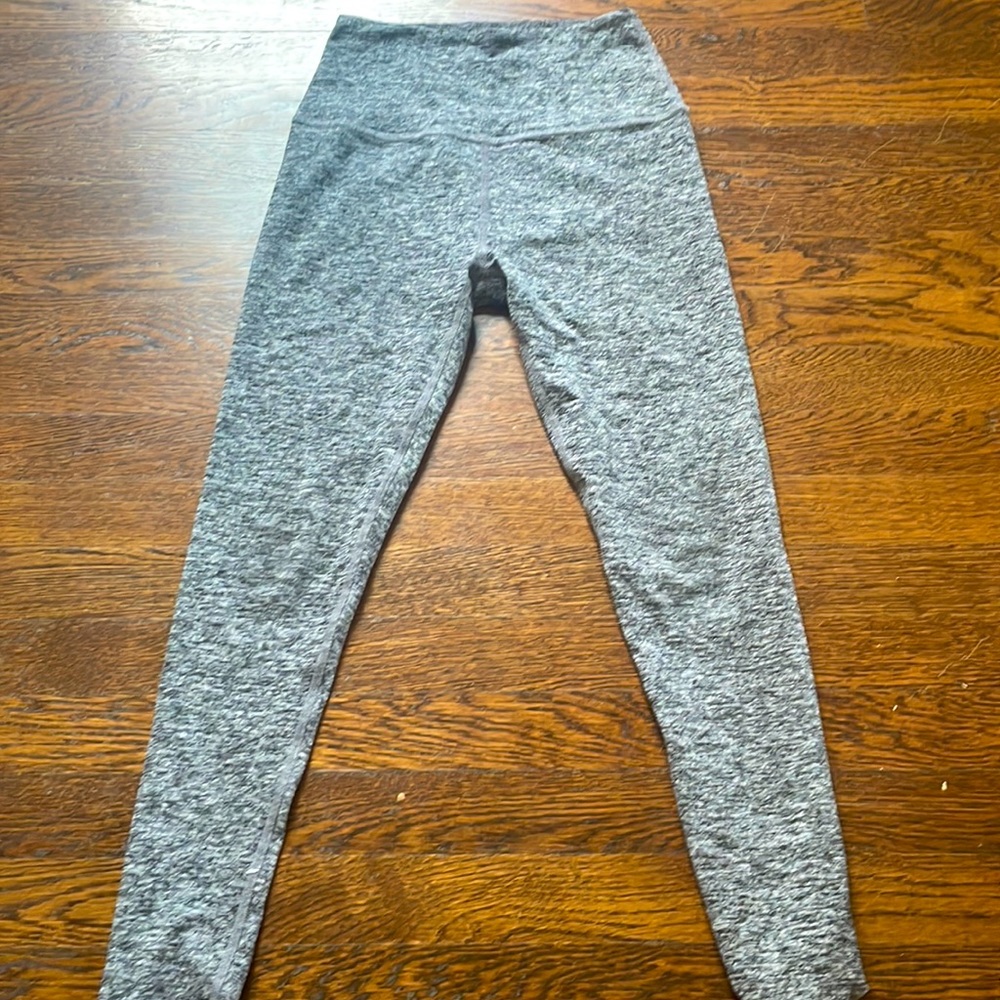 Grey beyond yoga legging size medium